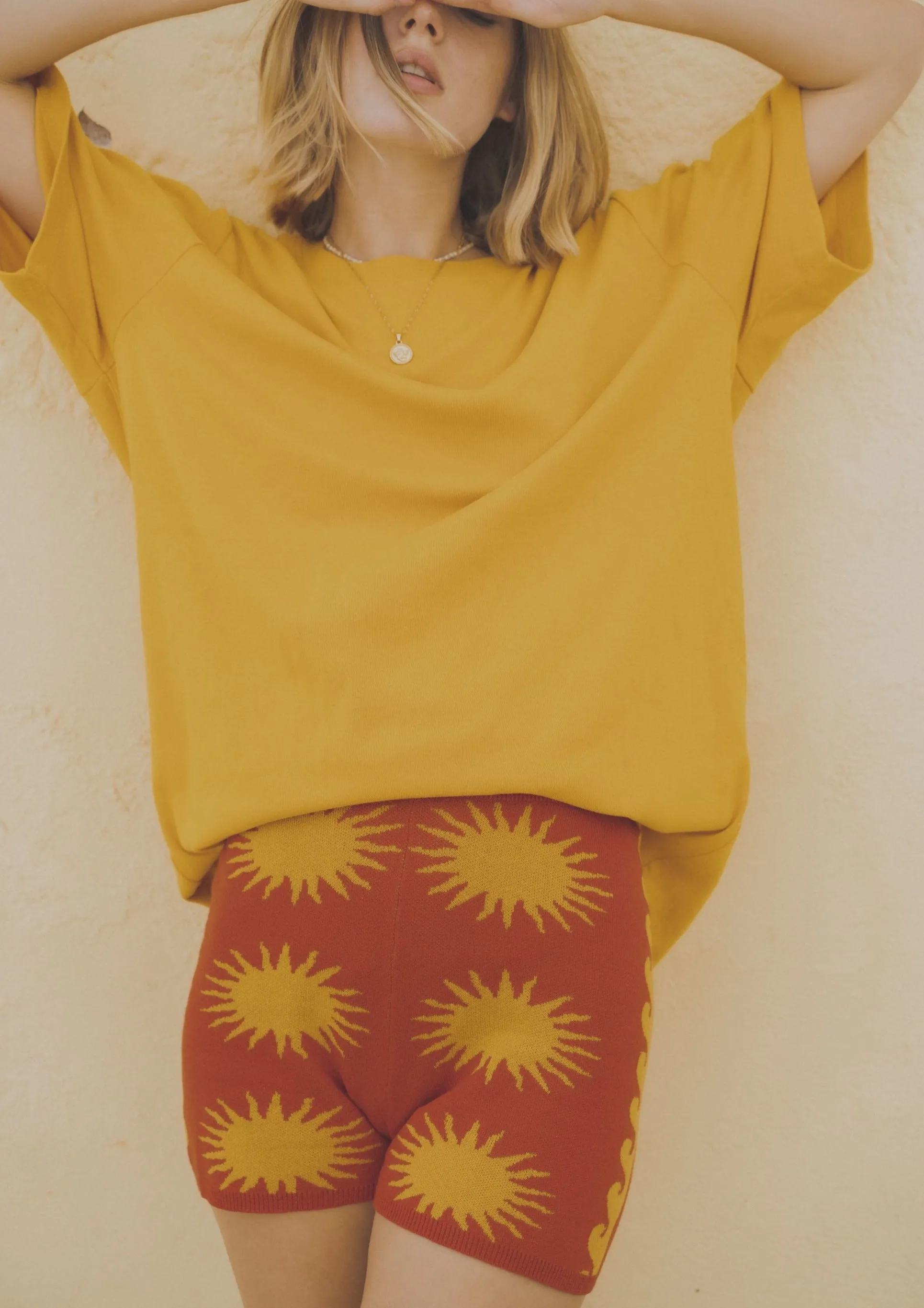 RED SUN SHORTS