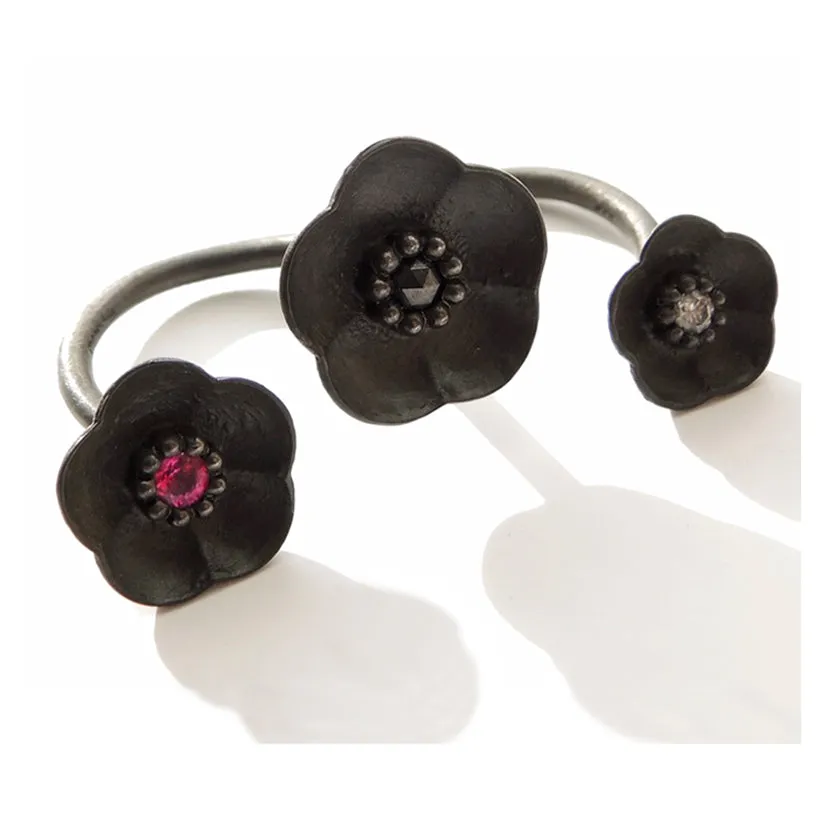 Series 46 | Cherry Blossom 2 Finger Ring, Bl. Silver,  Diamond (SZ 7.5 / 7.75)